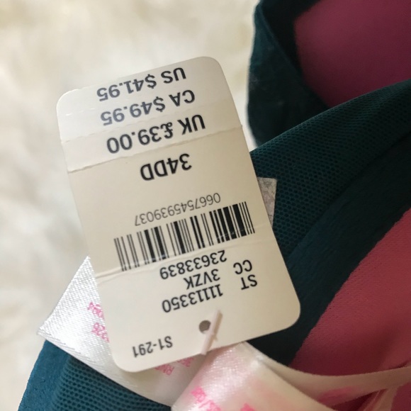 Pink VS bra 34DD - Picture 5 of 5